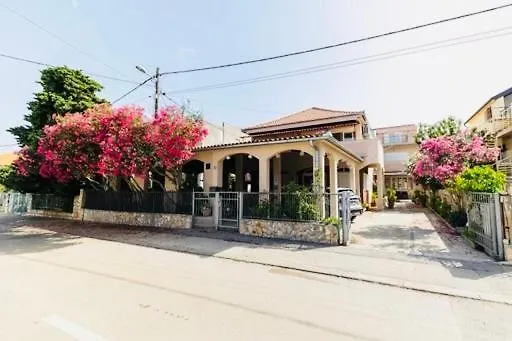 Duffys Apartamento Zadar