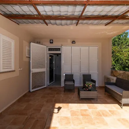 Apartment Duffys Zadar